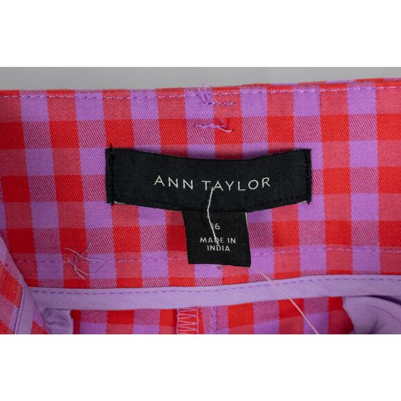 Ann Taylor Size 16 The Boardwalk Short Mid Rise Gingham Pink NWT - Picture 6 of 7